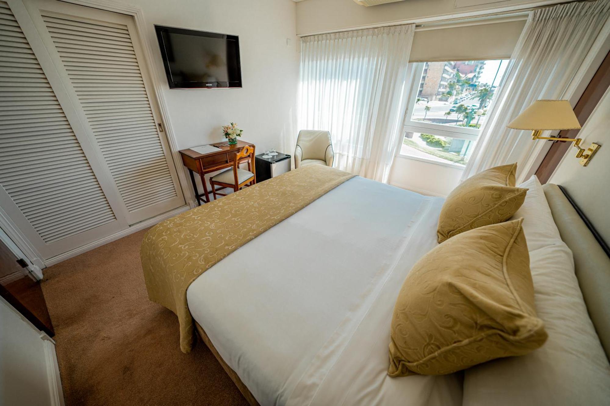 Hotel Iruna Mar del Plata Eksteriør billede
